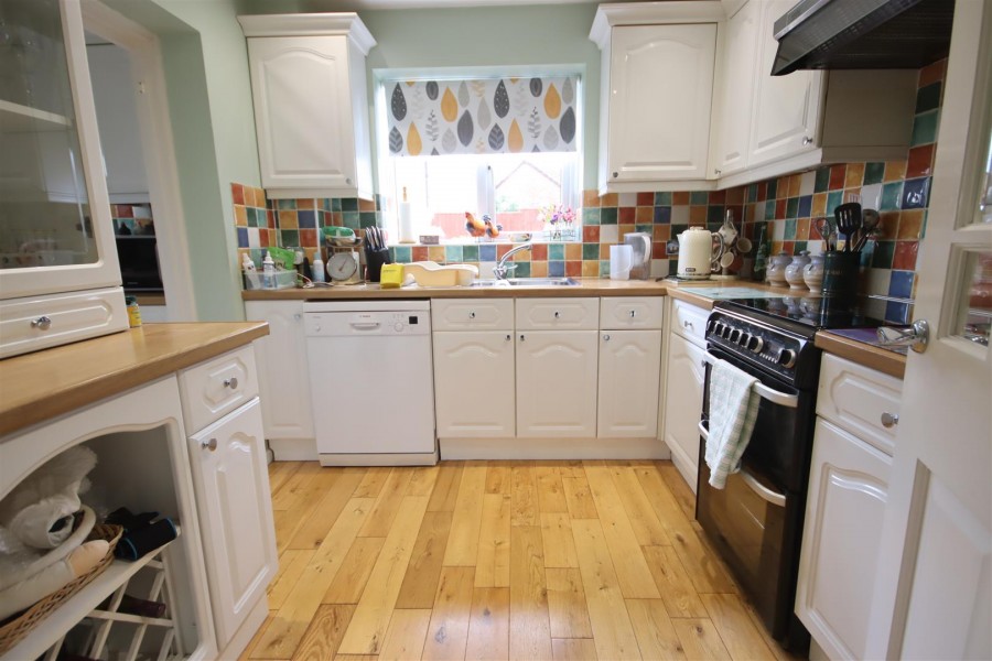 Images for Cruse Close, Chippenham