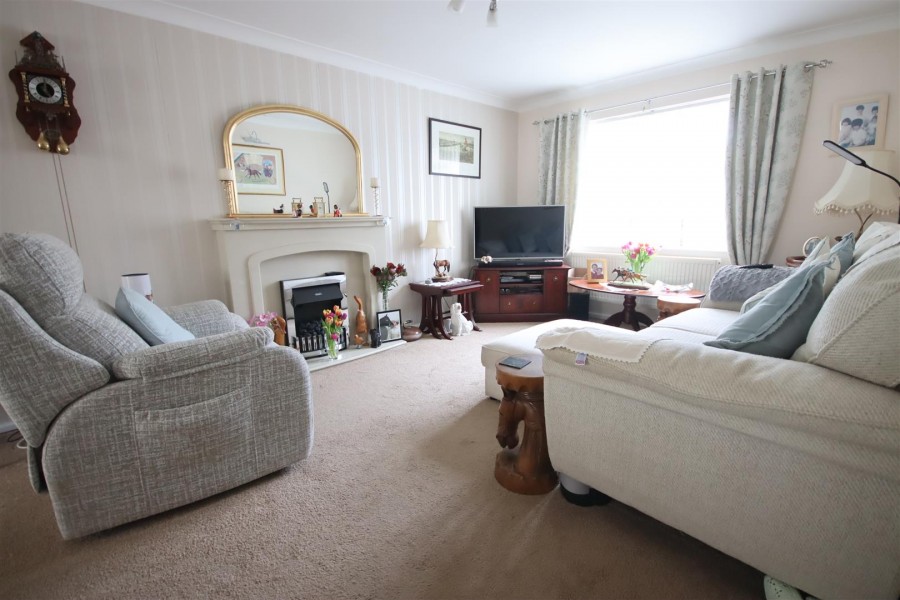 Images for Cruse Close, Chippenham