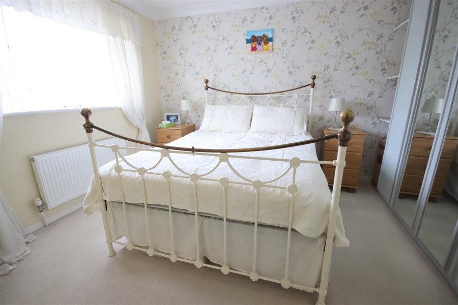 Images for Cruse Close, Chippenham