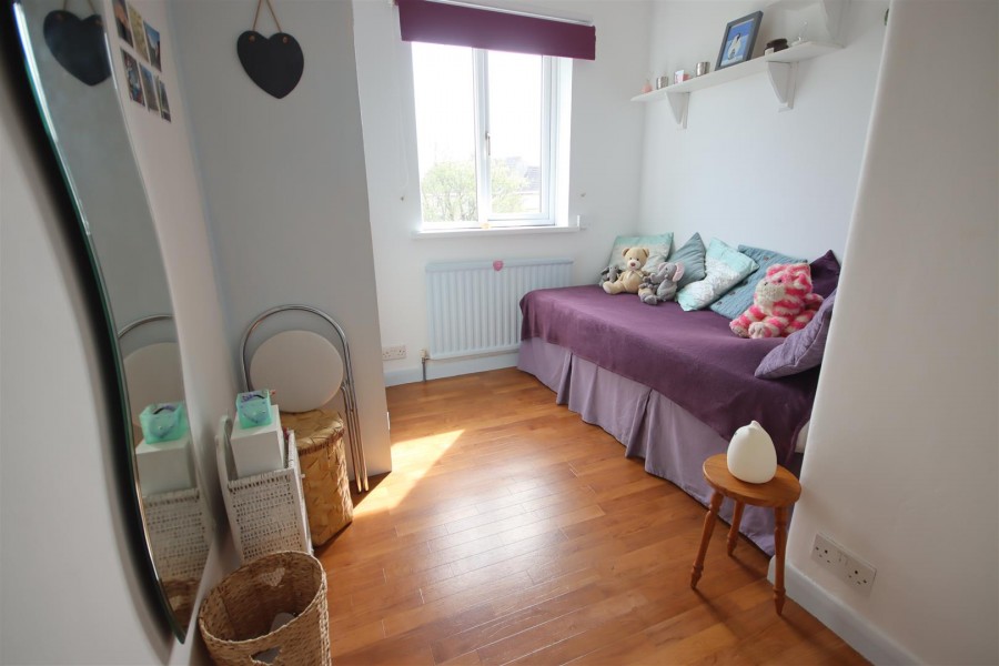 Images for Hardens Close, Chippenham