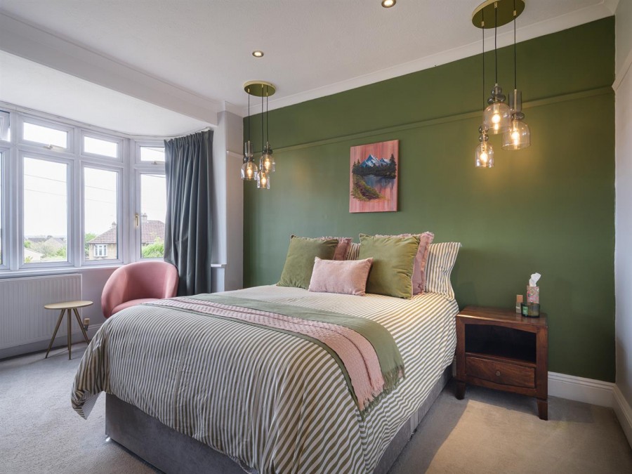 Images for Yewstock Crescent West, Chippenham