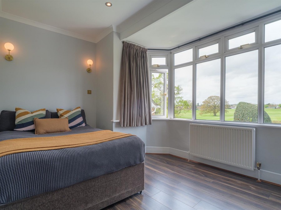 Images for Yewstock Crescent West, Chippenham