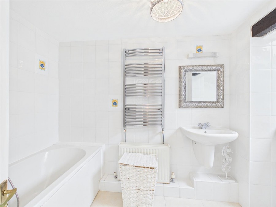 Images for The Causeway, Chippenham