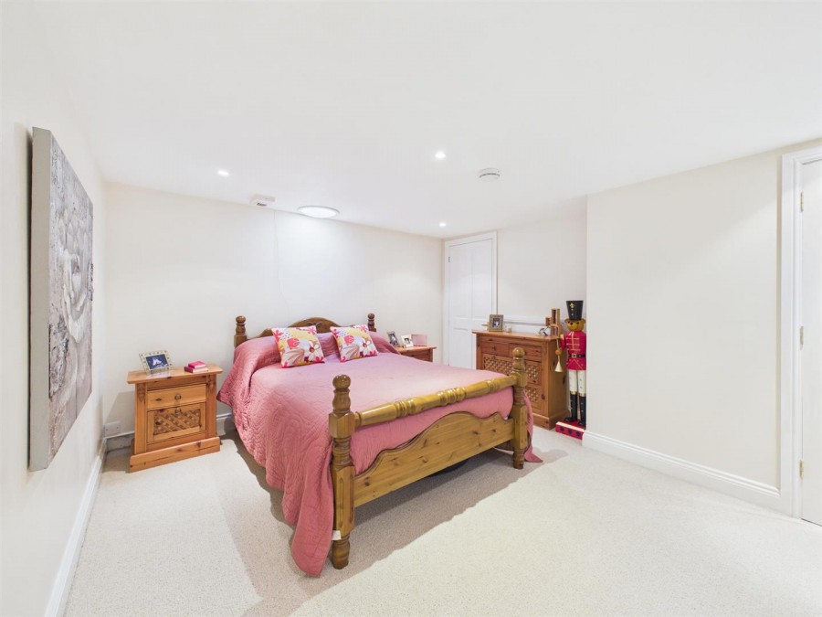 Images for The Causeway, Chippenham