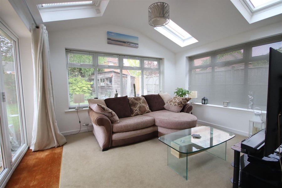 Images for Aintree Drive, Chippenham