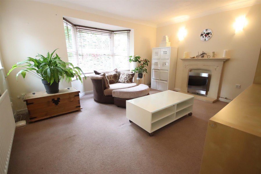Images for Aintree Drive, Chippenham