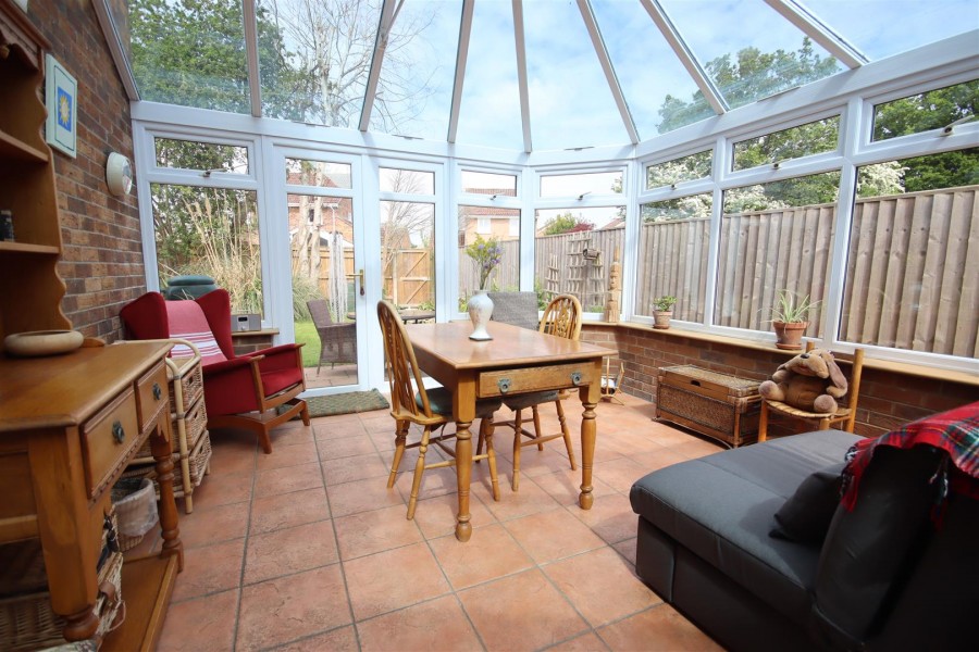 Images for Hedge Row, Chippenham