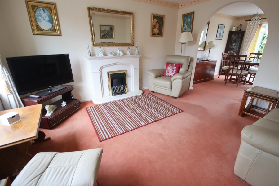 Images for Fitzwarren Close, Chippenham