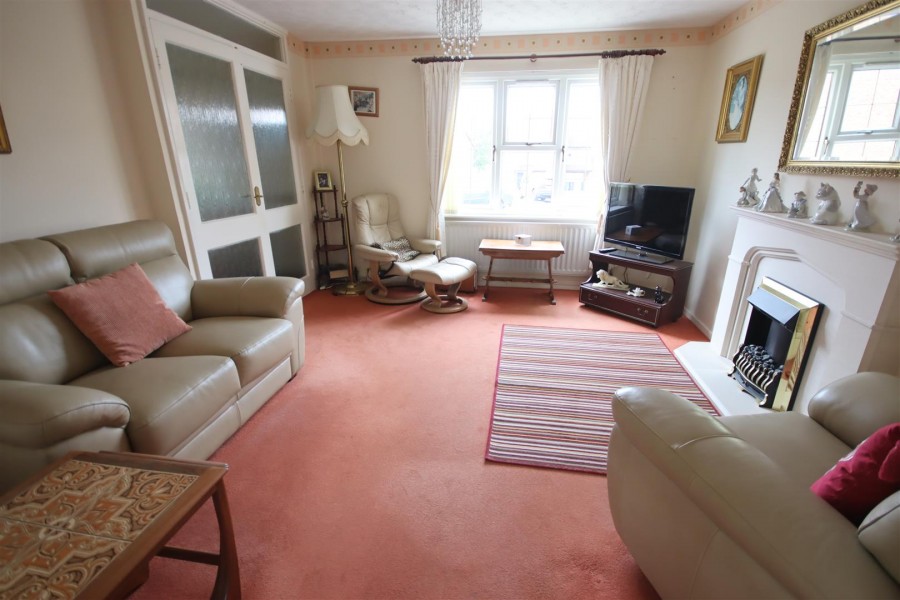 Images for Fitzwarren Close, Chippenham