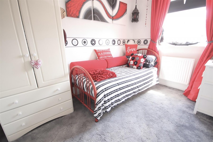 Images for Chevral Close, Chippenham