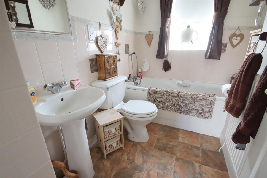Images for Chevral Close, Chippenham