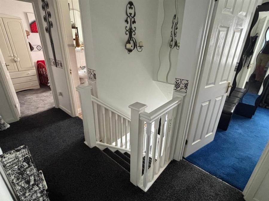 Images for Chevral Close, Chippenham
