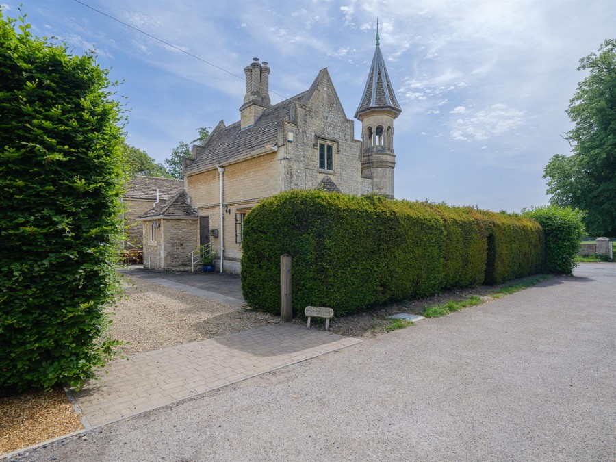 Images for The Street, Grittleton, Chippenham