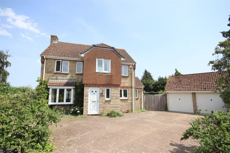 Images for Buckingham Road, Chippenham