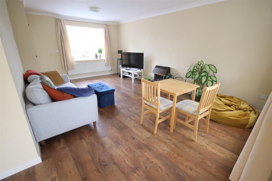 Images for Buckingham Road, Chippenham
