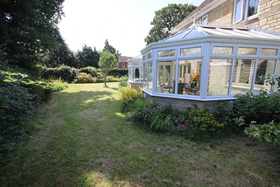 Images for Buckingham Road, Chippenham