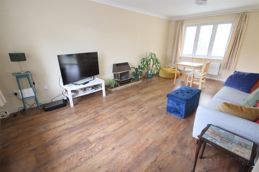 Images for Buckingham Road, Chippenham