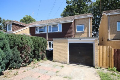Clover Dean, Chippenham