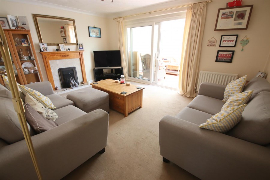 Images for Redwing Avenue, Chippenham