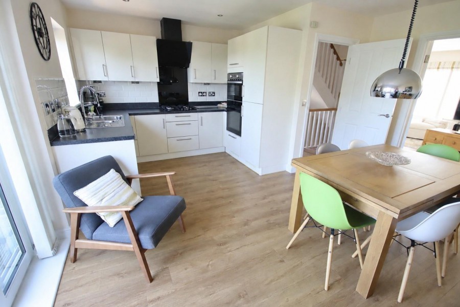 Images for Bucklands Grove, Chippenham