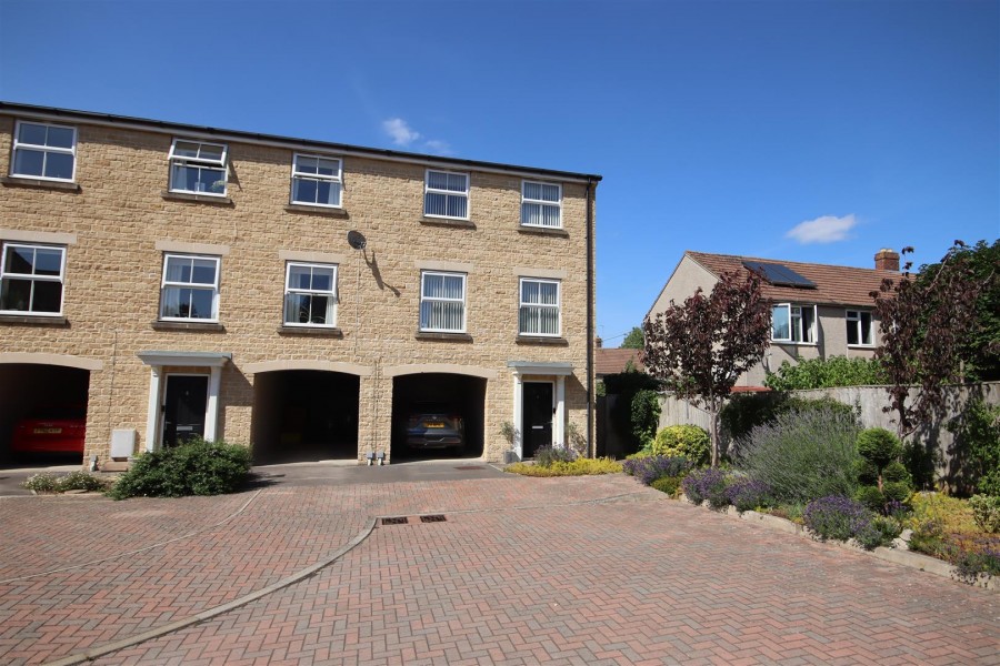 Images for Bucklands Grove, Chippenham