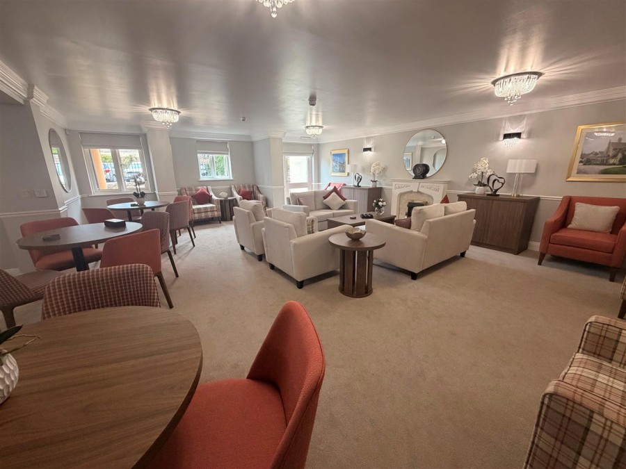 Images for Castle Lodge, Gladstone Road, Chippenham