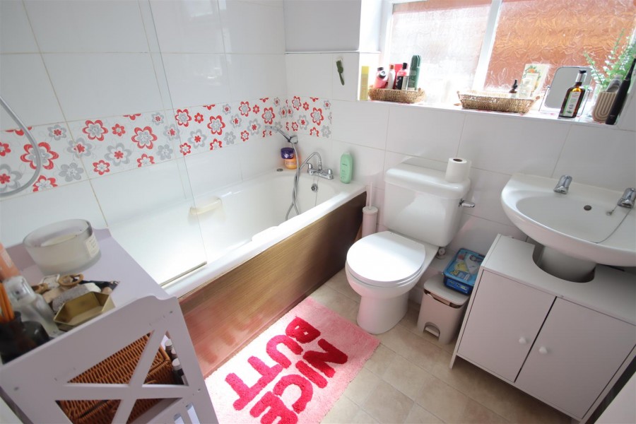 Images for Gleneagles Close, Monkton Park, Chippenham